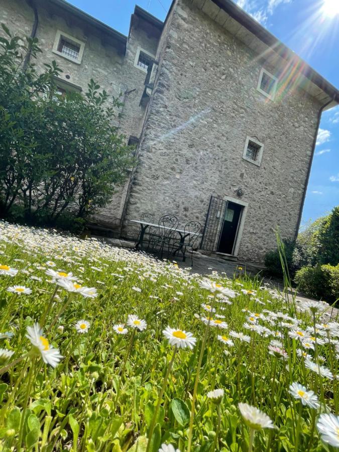 Borgo Caiar Lägenhet Caprino Veronese Exteriör bild