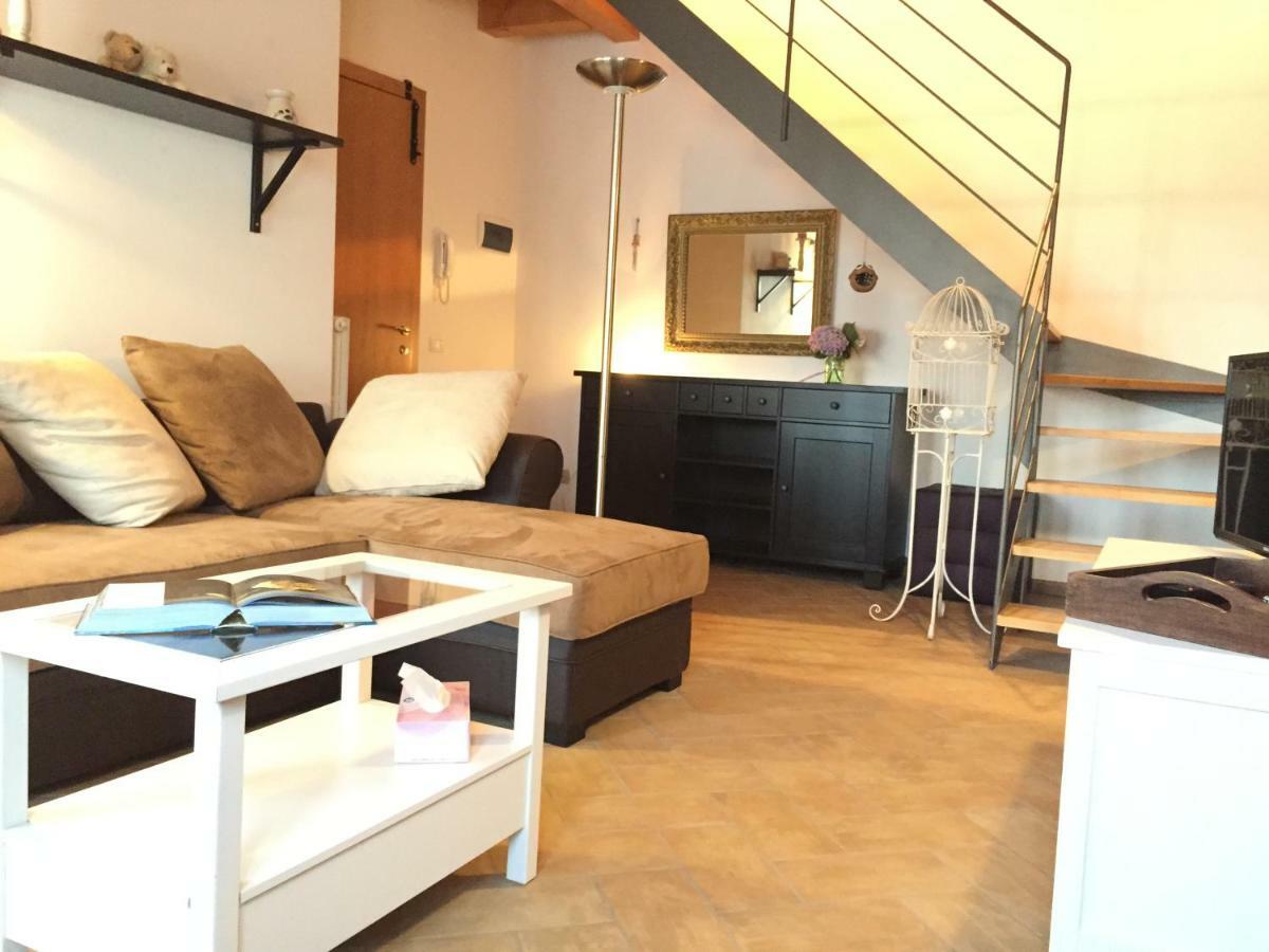 Borgo Caiar Lägenhet Caprino Veronese Exteriör bild