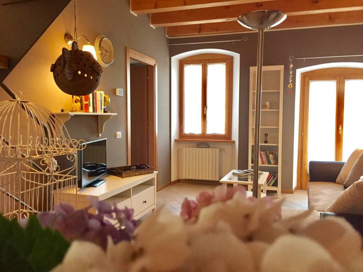 Borgo Caiar Lägenhet Caprino Veronese Exteriör bild